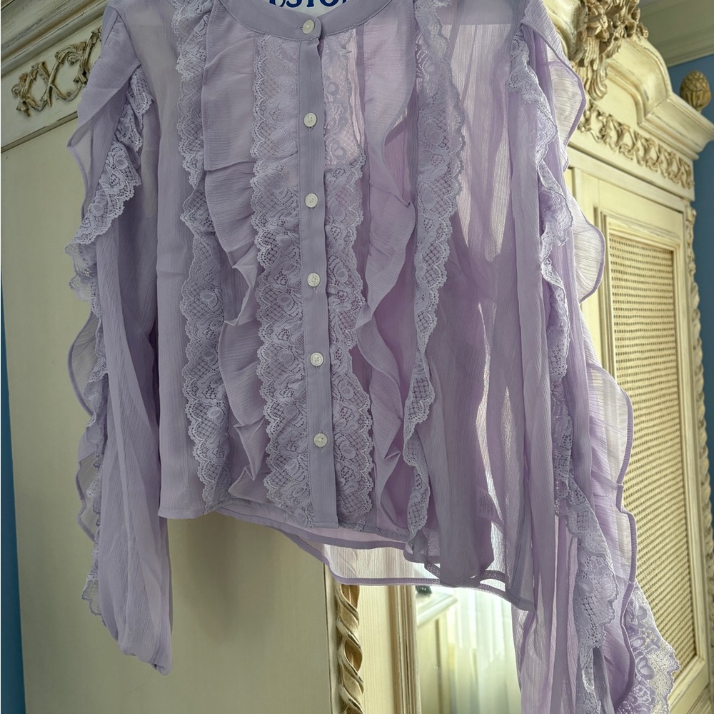 NEW LOFT Light Lavendar Lace Ruffle Blouse